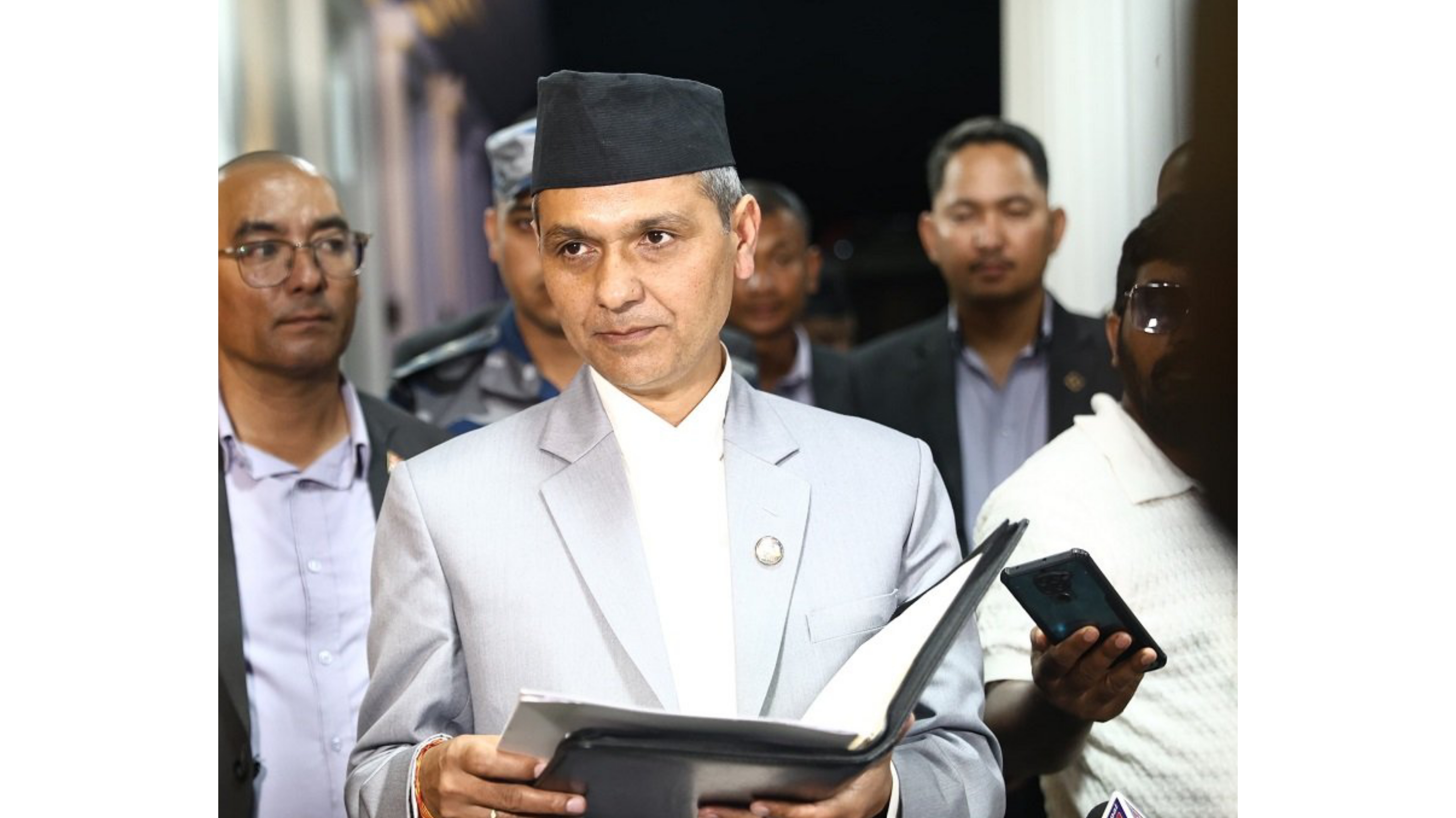 राजनीतिक कनेक्सनका आधारमा रोकिएका सबै फाइल खुल्छन: गृहमन्त्री
