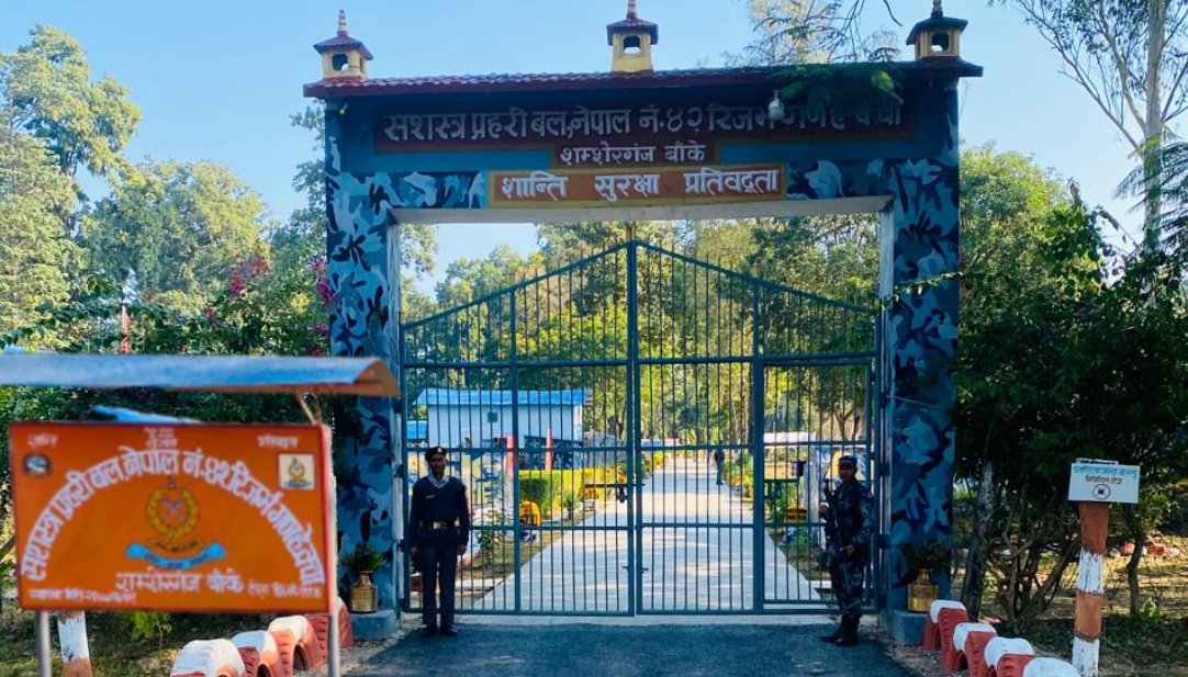 जोखिमको अग्रपंक्ति र विपद्को घडीमा जीवनको ढाल बनेको सशस्त्र प्रहरीको नं.४२ रिजर्भ गण