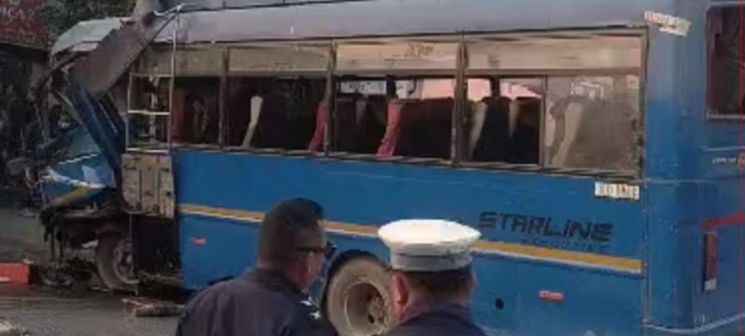 शैक्षिक भ्रमणमा गएको बस दुर्घटना, चालकसहित ५ जनाको घटनास्थलमै मृत्यु