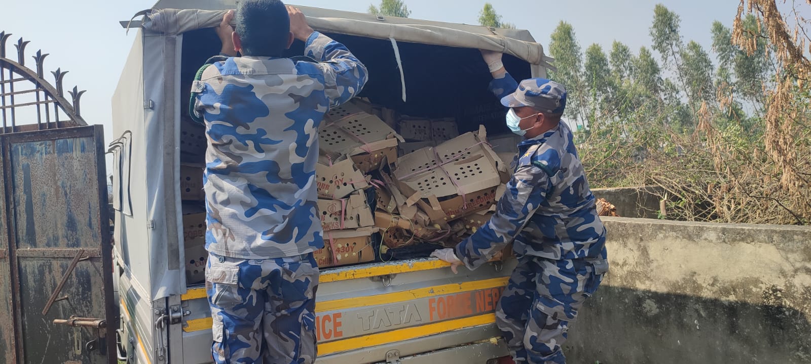 नेपालगन्ज नाकाबाट २४ हजार चल्ला सशस्त्र प्रहरीको नियन्त्रणमा