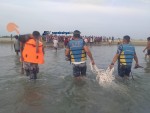 बाँकेको नरैनापुरमा सशस्त्र प्रहरीले निकाल्यो राप्ती नदीमा बेपत्ता भएका बालकलाई