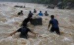 त्रिशूलीमा बाढीले बगाएर ल्याएको बैंकको सेफमा लुटपाट, २९ जना प्रहरी नियन्त्रणमा
