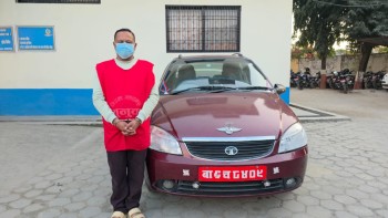 ट्राफिक प्रहरीलाई घिसार्दै फरार भएका जिप चालक प्रहरीको नियन्त्रणमा