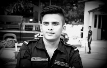 ट्याक्टरको ठक्करबाट प्रहरी जवानको मृत्यु, श्रीमती गम्भीर घाइते