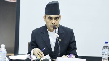 पक्राउ परेका सबै पत्रकार रिहा, प्रेस स्वतन्त्रताप्रति सरकार प्रतिबद्ध छ: सञ्चारमन्त्री