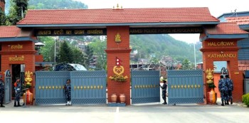 सशस्त्र प्रहरीका दुई डीआईजीको कार्यकाल एक वर्ष थप