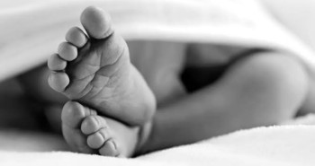 नालामा डुबेर १८ महिने बालकको मृत्यु