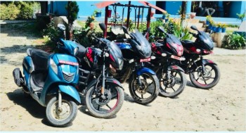 चोरी भएका ५ वटा मोटरसाइकल र स्कुटरसहित ३ जना पक्राउ