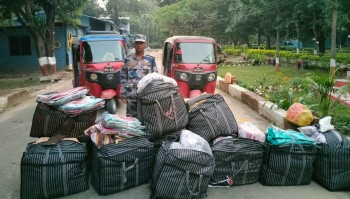 बाँकेबाट २० लाख बढीको अवैध सामान बरामद, दुई अटोरिक्सा पनि सशस्त्र प्रहरीको नियन्त्रणमा