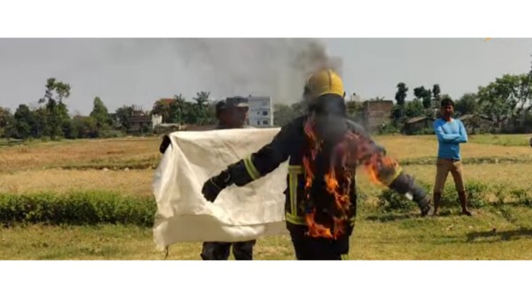 बारामा सशस्त्र प्रहरीले गर्‍यो आगलागी घटनासम्बन्धि कृत्रिम अभ्यास, सँगैसीमाबासीलाई सचेतना पनि