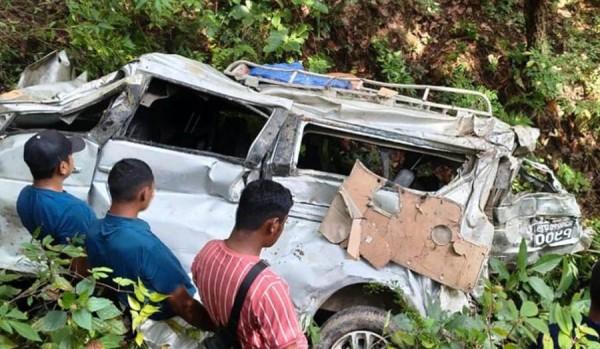 पाल्पामा ईभी गाडी दुर्घटना, तीन जनाको मृत्यु