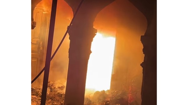 नेपालगन्जको कस्मेटिक गोदाममा भीषण आगलागी