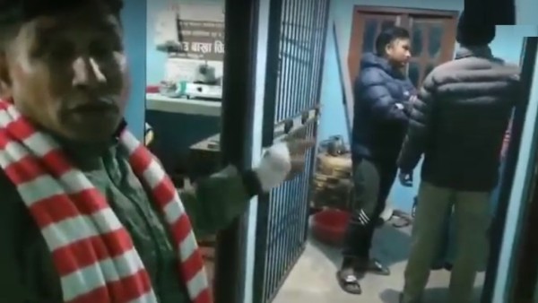 एसबीआई बैंक डकैती घटना: लूटिएको करोडौं रुपैयाँ बरामद,लुटेराको खोजतलास जारी