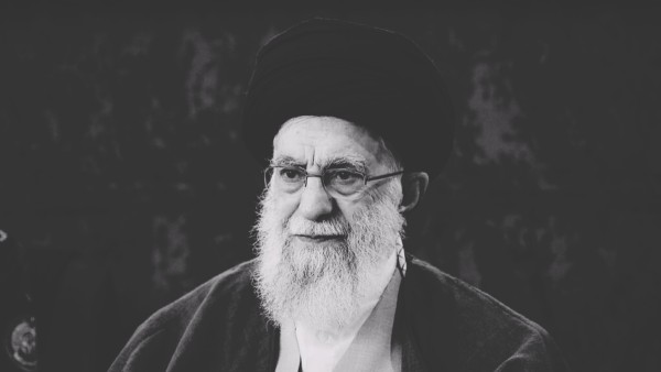 सैन्य आक्रमणमा इरानी सर्वोच्च नेता आयातोल्लाह अली खामेनी मारिएको पुष्टि