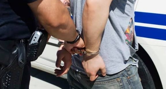 श्रीमतीको हत्या गरेर भाग्दै गरेका श्रीमान् बाँकेको ओभरीबाट पक्राउ