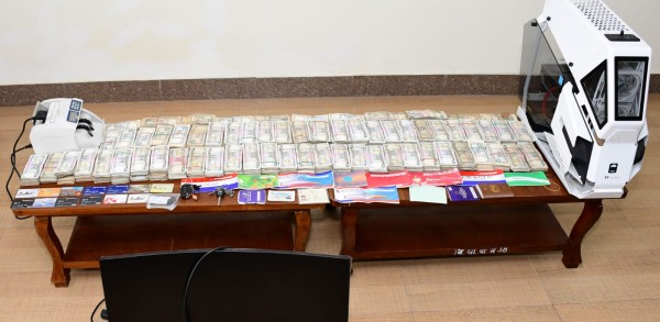 १ करोड १६ लाख नगदसहित दुई हुण्डी कारोबारी पक्राउ