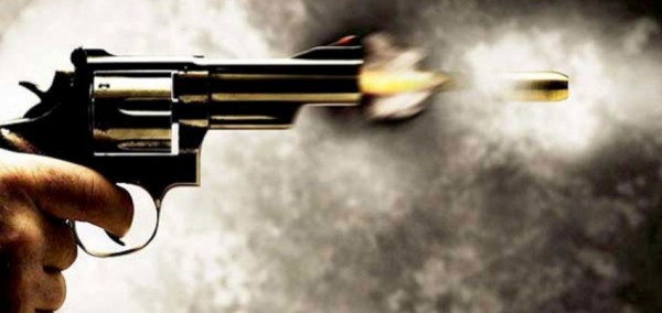 कैलालीमा श्रीमतीको गोली हानी हत्या, श्रीमानले पनि आफैँमाथि हाने गोली