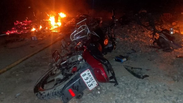 कप्तानगञ्जमा दुई समुदायबीच झडप, प्रहरीको गोली लागेर एक जनाको मृत्यु, १५  घाइते