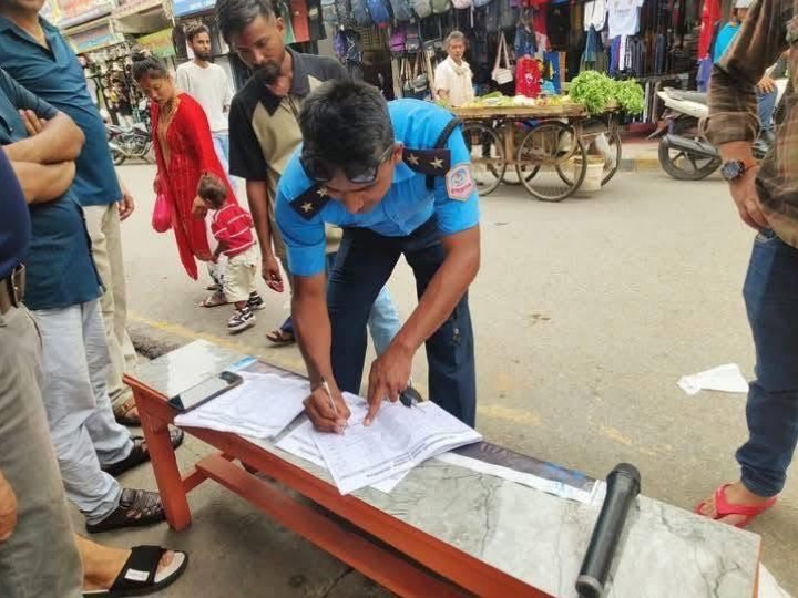 ट्राफिकका सई कमल खड्कालाई महङ्गो सबित भयो रवि लामिछाने छुटाउ अभियान, तानिए हेडक्वार्टर
