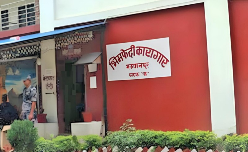 भीमफेदी जेलबाट मध्यरातमा २६० कैदी फरार,सेनाको गोली लागेर २ घाइते