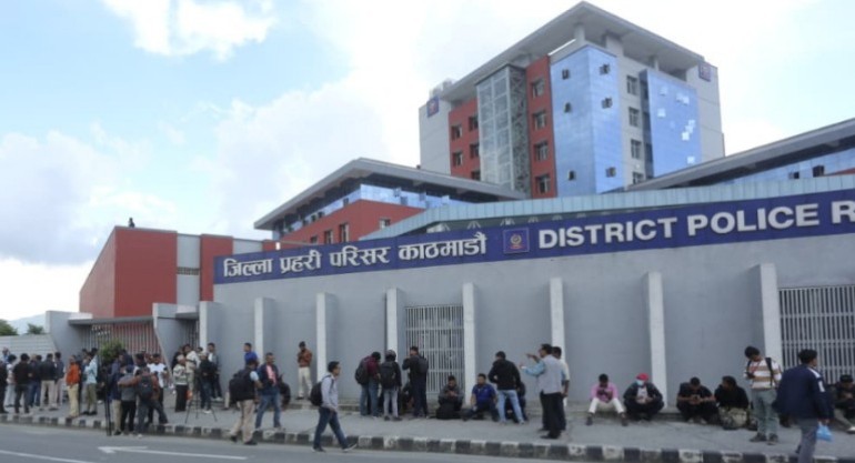 अनलाइन ठगीका घटना बढेपछि प्रहरीले गरायो साबधान