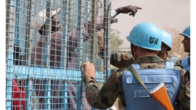 शान्ति सेना बसेको युएन भवनमा आक्रमण,६ जना शान्ति सेनाको मृत्यु