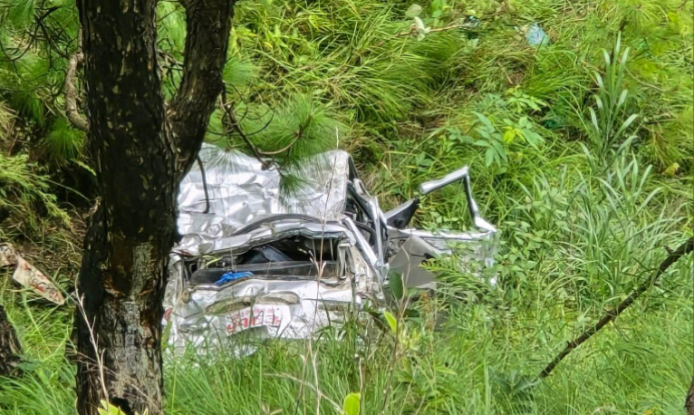 हेटौंडामा स्कार्पियो दुर्घटना, उच्च अदालत वीरगञ्जका मुख्य न्यायाधीश डाँगीसहित ६ जना घाइते