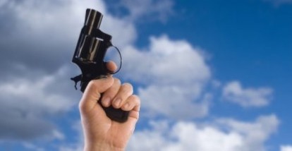 लागुऔषध कारोबारीमाथि हवाई फायर: साढे ३७ ग्राम बढी ब्राउनसुगरसहित एकजना पक्राउ