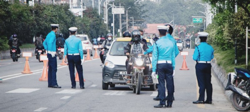 २४ घण्टामा २६ सय ९२ चालक ट्राफिक प्रहरीको कारबाहीमा