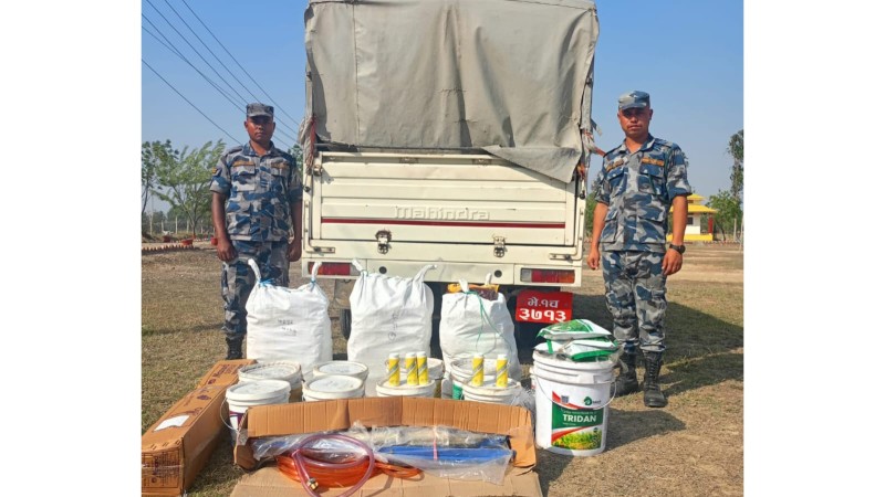 बाँकेको सीमामा सशस्त्र प्रहरीको कडा निगरानी: झण्डै १६ लाखको अवैध सामान बरामद