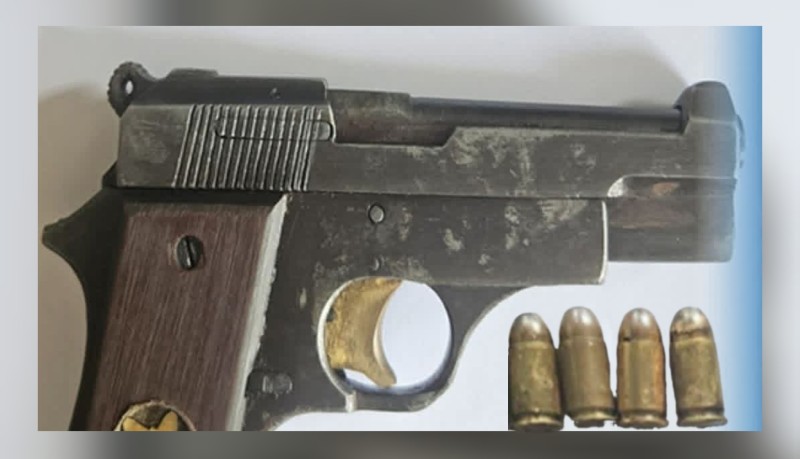 अमेरिकन पेस्तोल र ४ राउण्ड गोलीसहित ३० वर्षीय युवक पक्राउ