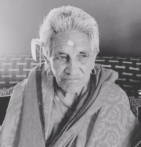 सशस्त्र प्रहरी निरीक्षक योगेन्द्र शाहीलाई मातृशोक
