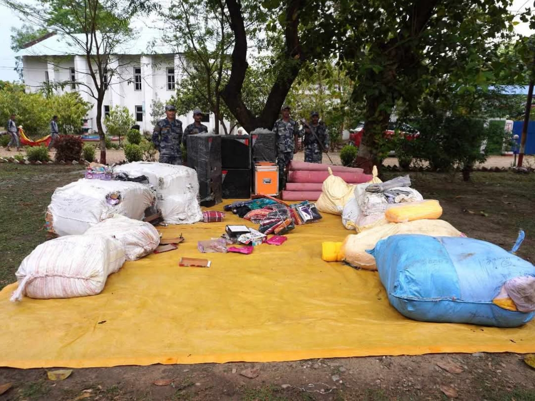 भन्सार छली गरी ल्याइएको ११ लाखको अवैध सामाग्री सशस्त्र प्रहरीद्वारा बरामद